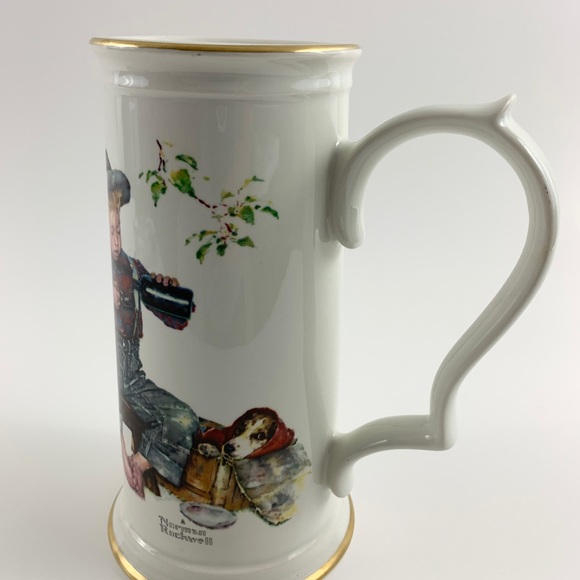 Norman Rockwell Gorham Limited, "The Mysterious Malady" Stein. #704 of 9,800. - Picture 3 of 10